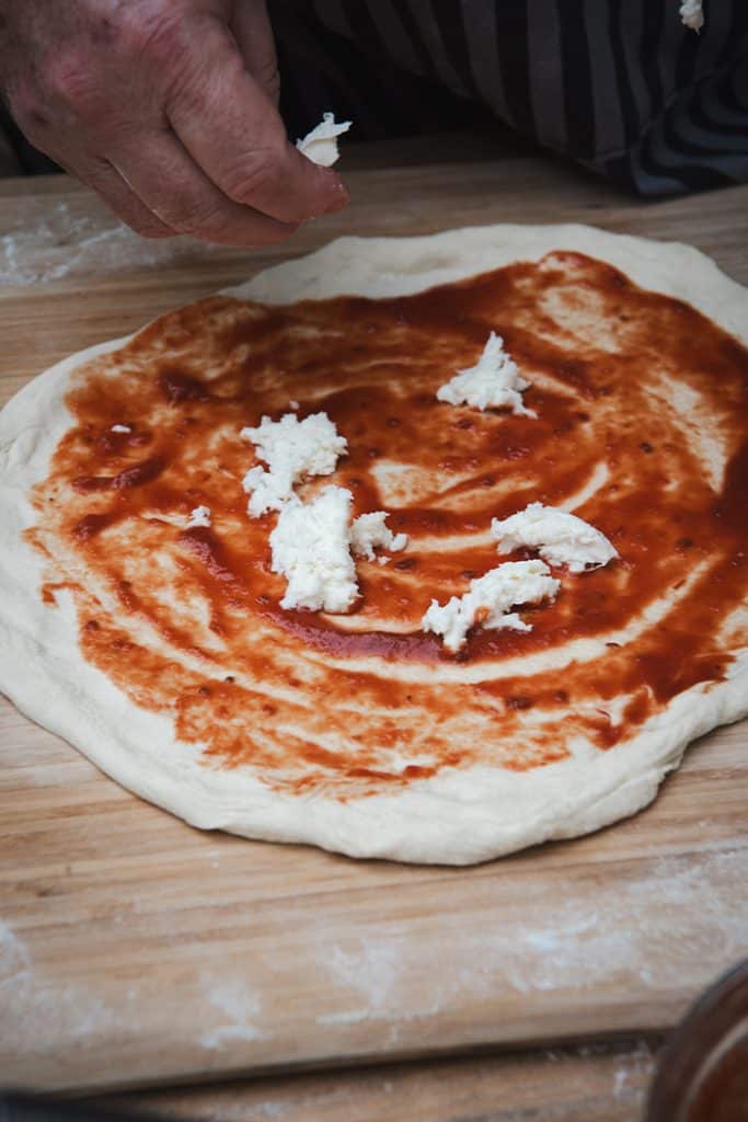 ζυμάρι πίτσας ναπολιτάνα για φούρνο Ooni